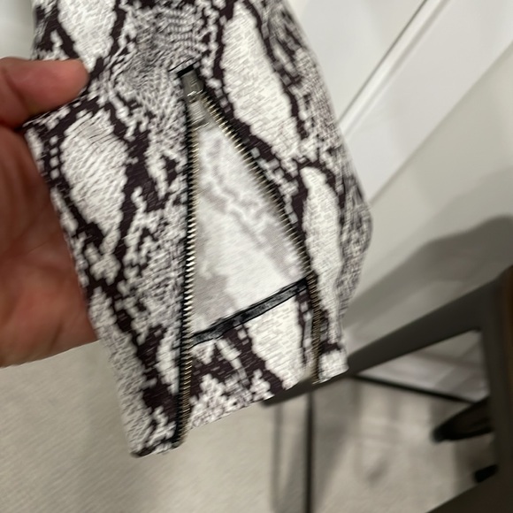 A.L.C. NWT pull on python dress pant - Picture 10 of 11